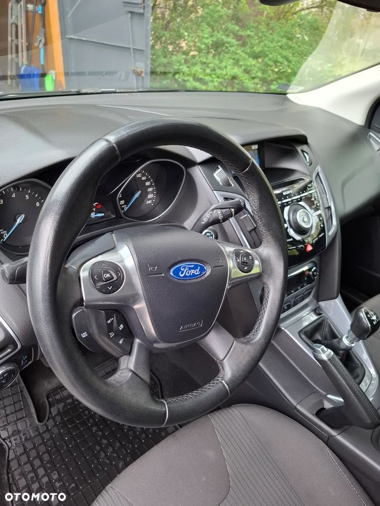 Ford Focus 1.0 EcoBoost Titanium - 7