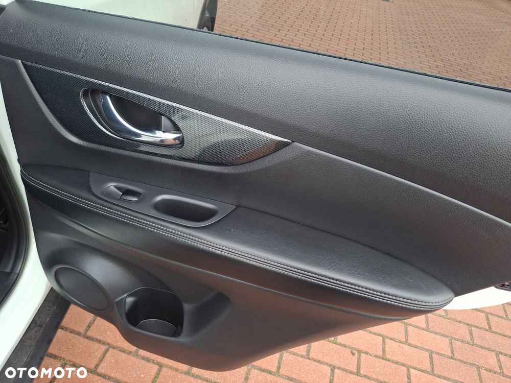 Nissan X-Trail - 14