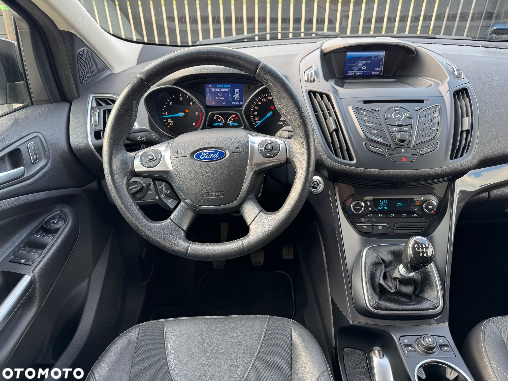 Ford Kuga 2.0 TDCi Titanium - 14