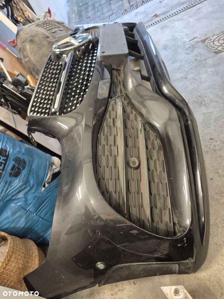 Mercedes-Benz GLC - 32