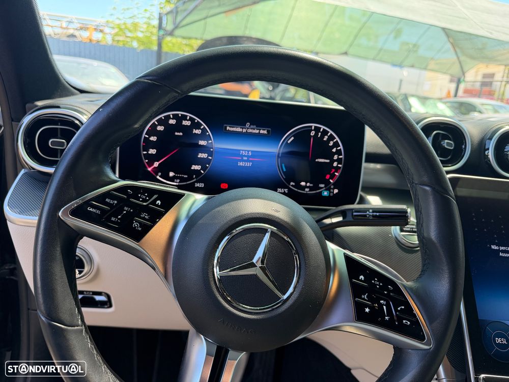 Mercedes-Benz C 300 e Avantgarde - 12