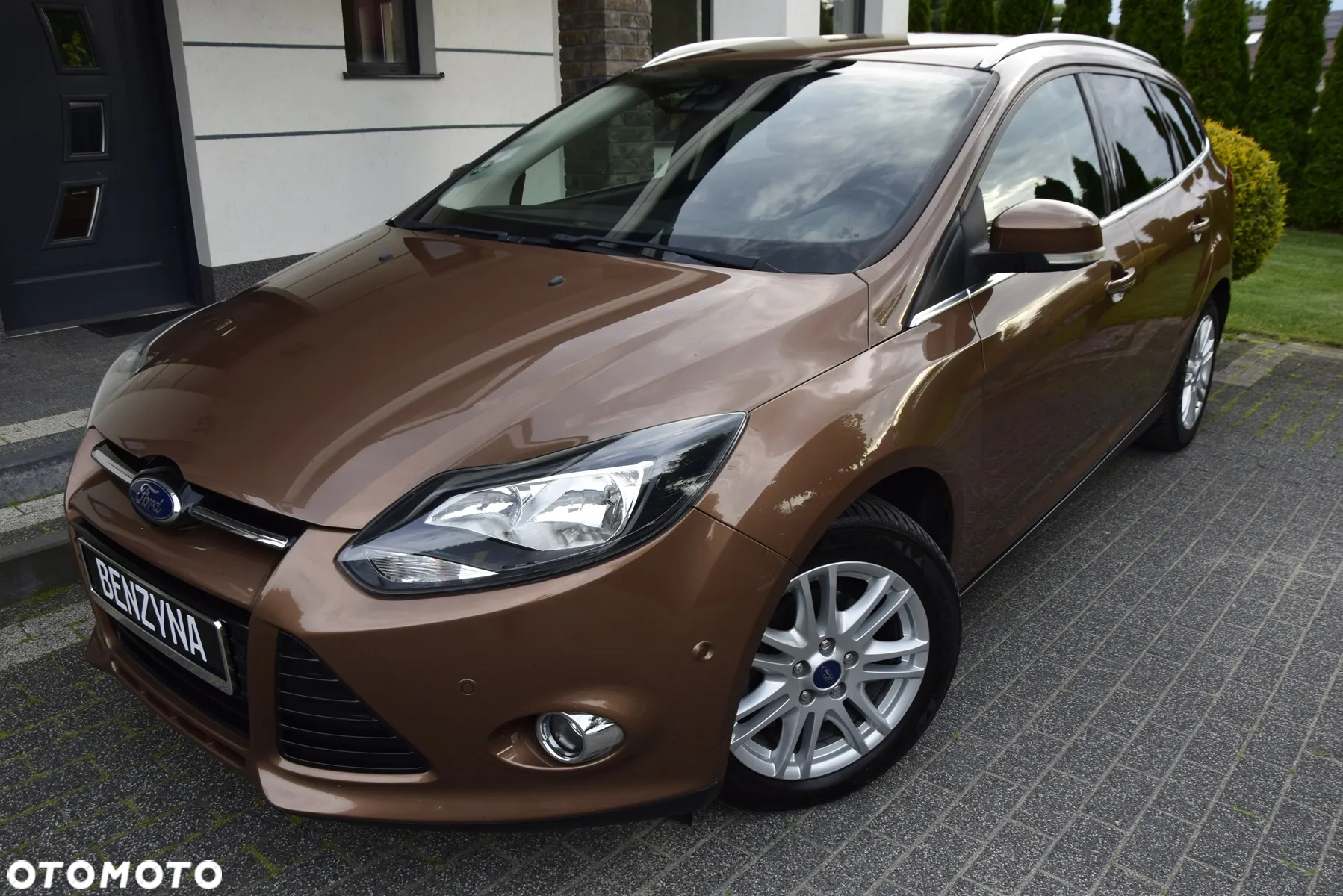 Ford Focus Turnier 1.0 EcoBoost Start-Stopp-System TITANIUM - 10