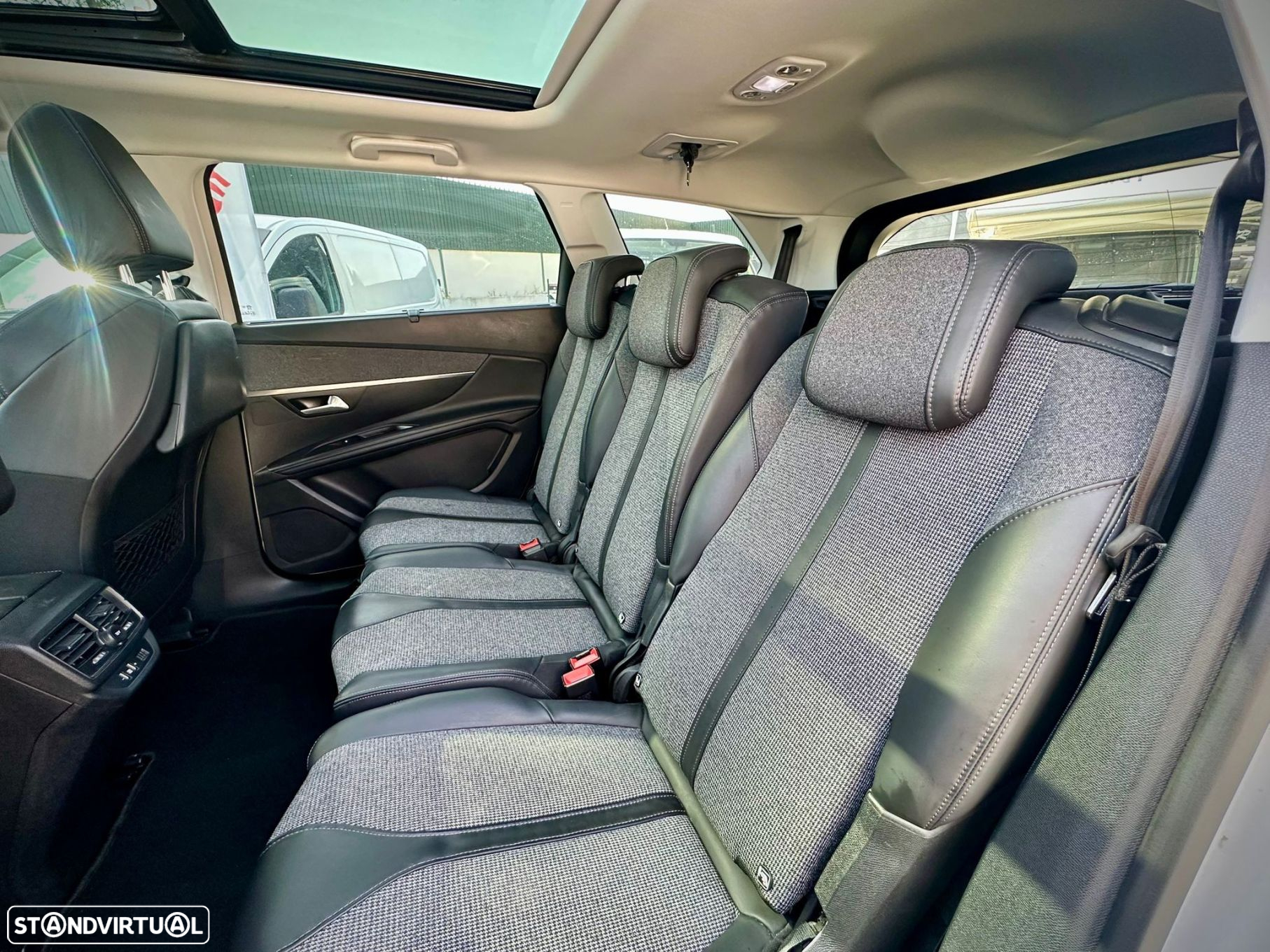 Peugeot 5008 1.6 BlueHDi Allure EAT6 J17 - 15