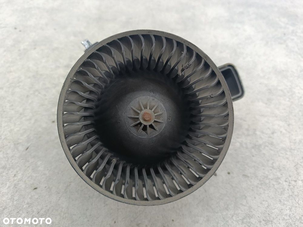 WENTYLATOR NAWIEWU, DMUCHAWA DODGE GRAND CARAVAN 0701132570 AY272700-5190 - 2