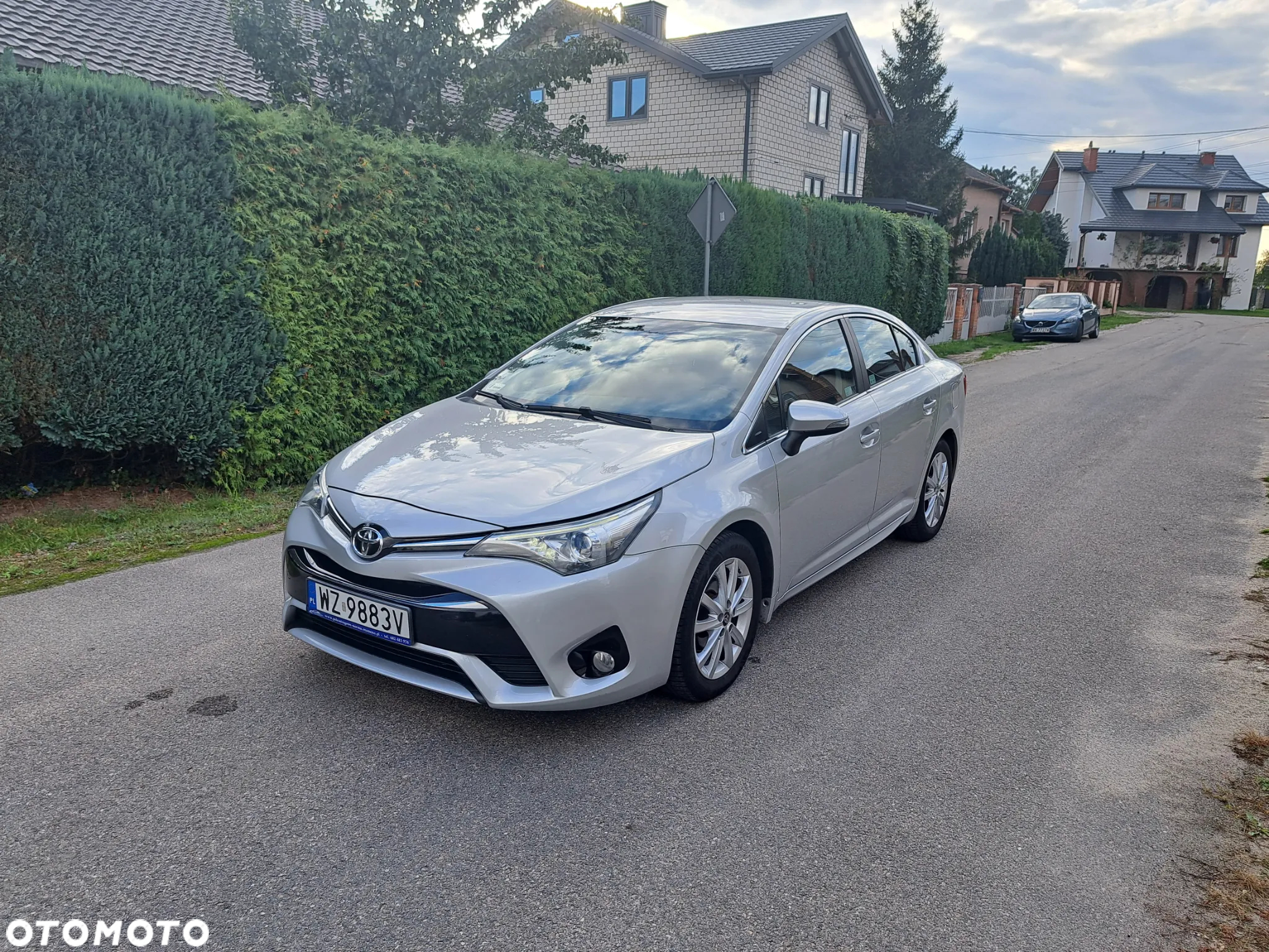 Toyota Avensis 1.8 Active - 8