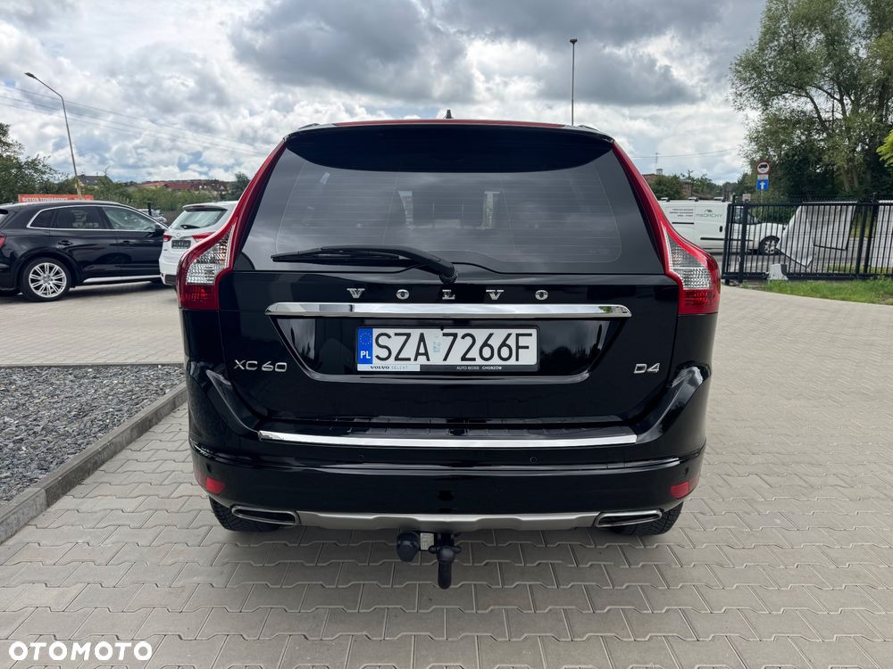 Volvo XC 60 D4 Drive-E Momentum - 4