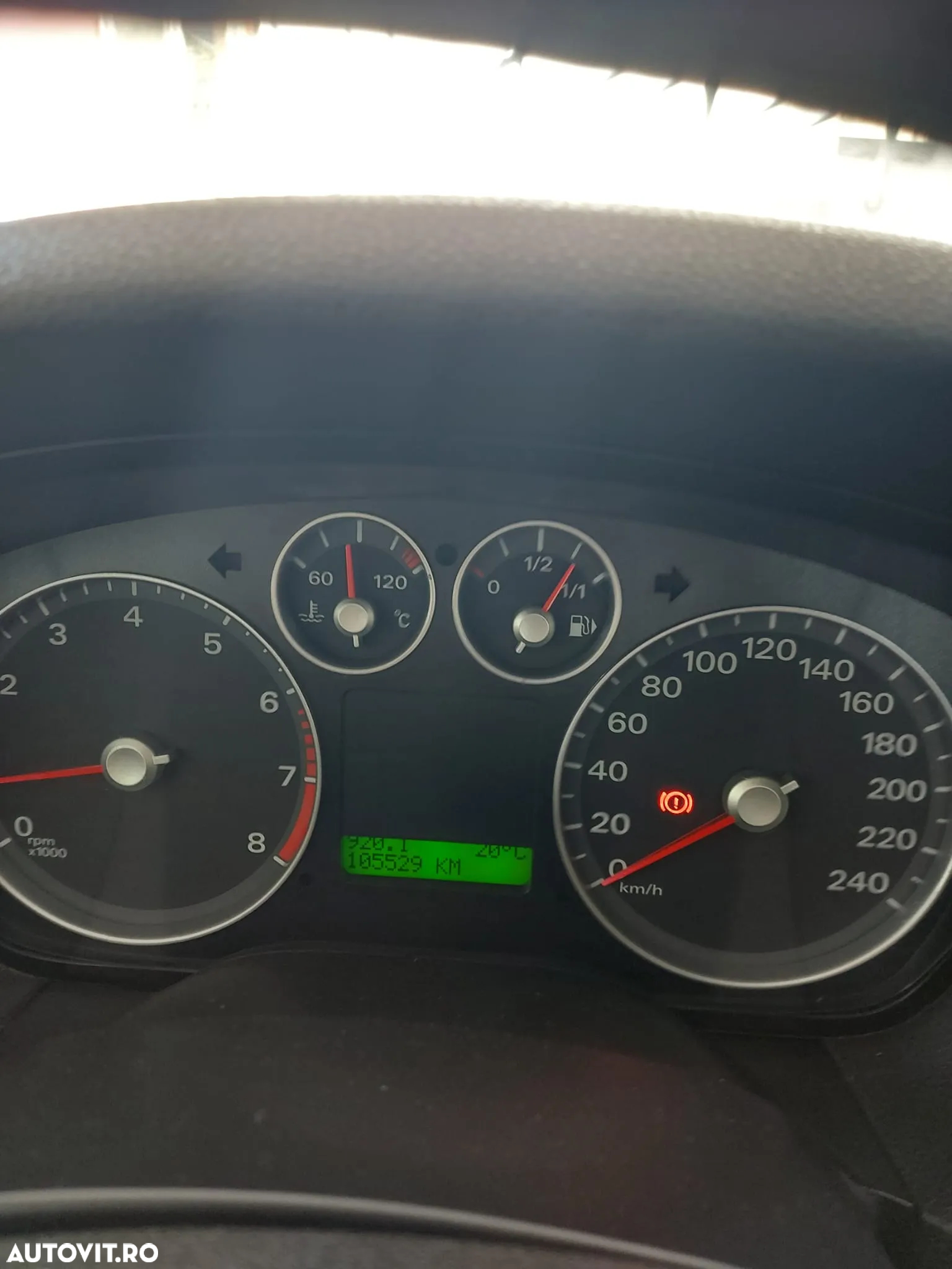 Ford Focus 1.6i Trend - 4