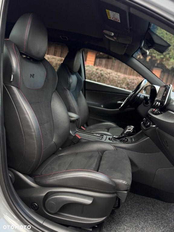 Hyundai i30 1.6 CRDI 48V-Hybrid DCT N-Line - 35