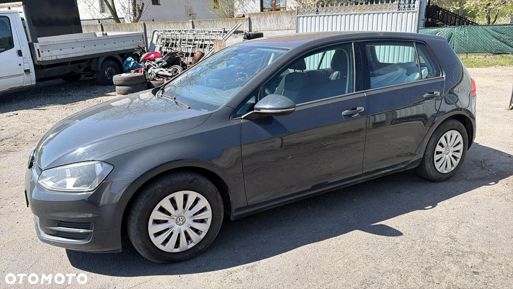 Volkswagen Golf 1.2 TSI BMT Trendline Perfectline - 18