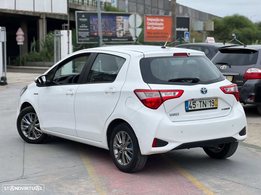 Toyota Yaris 1.5 HSD Exclusive - 2