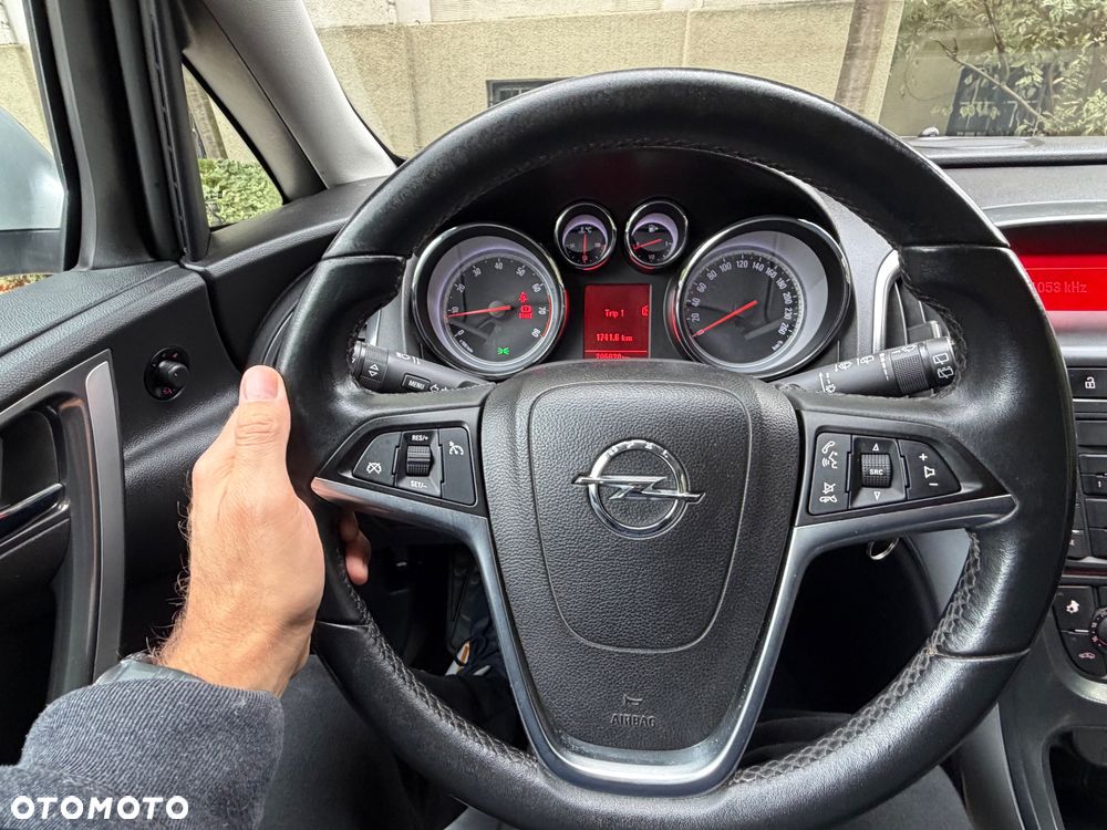 Opel Astra - 24