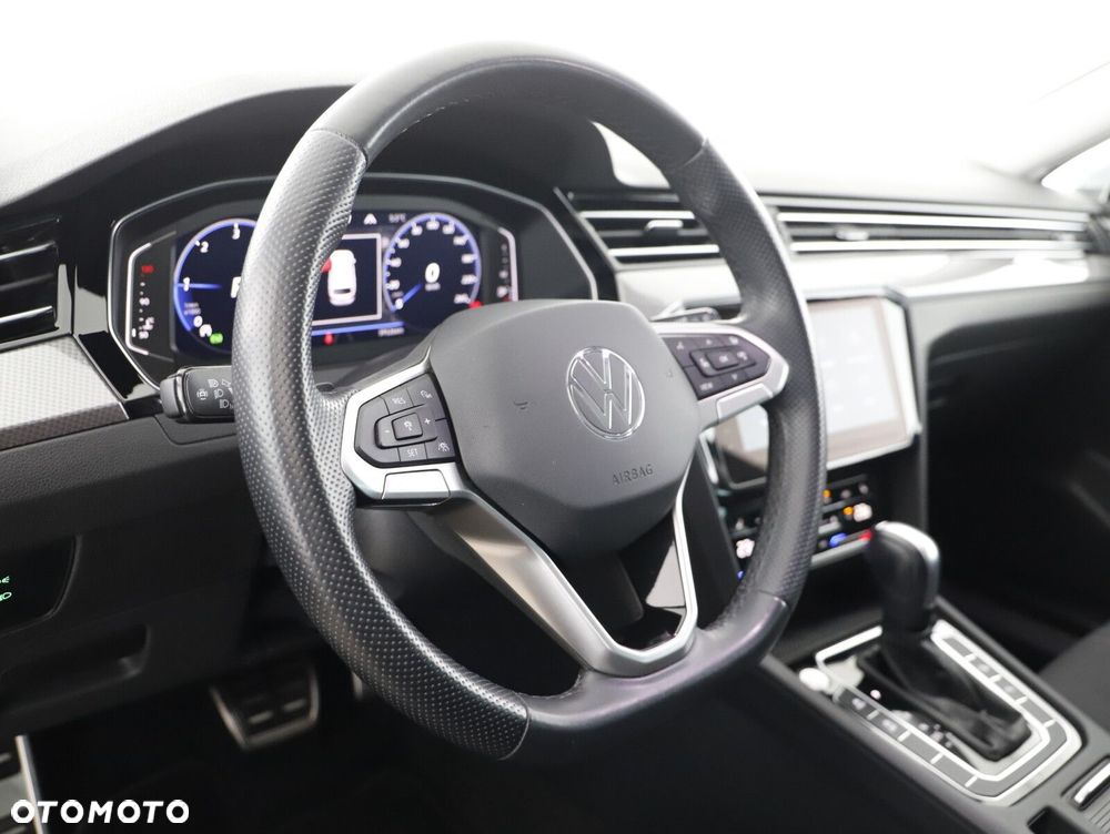 Volkswagen Passat Alltrack - 12