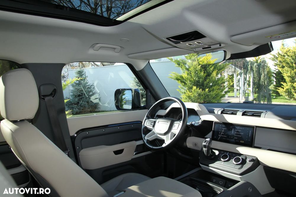 Land Rover Defender 110 3.0D 250 MHEV Hard Top X-Dynamic SE - 5