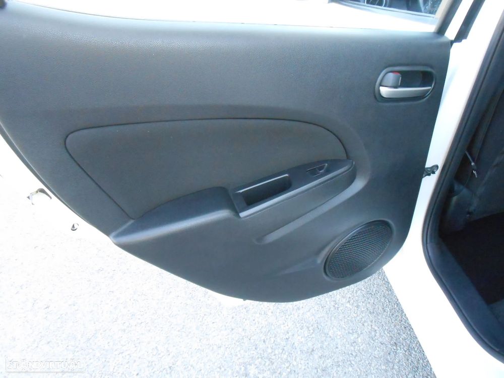 Mazda 2 1.3 MZR Sport - 16