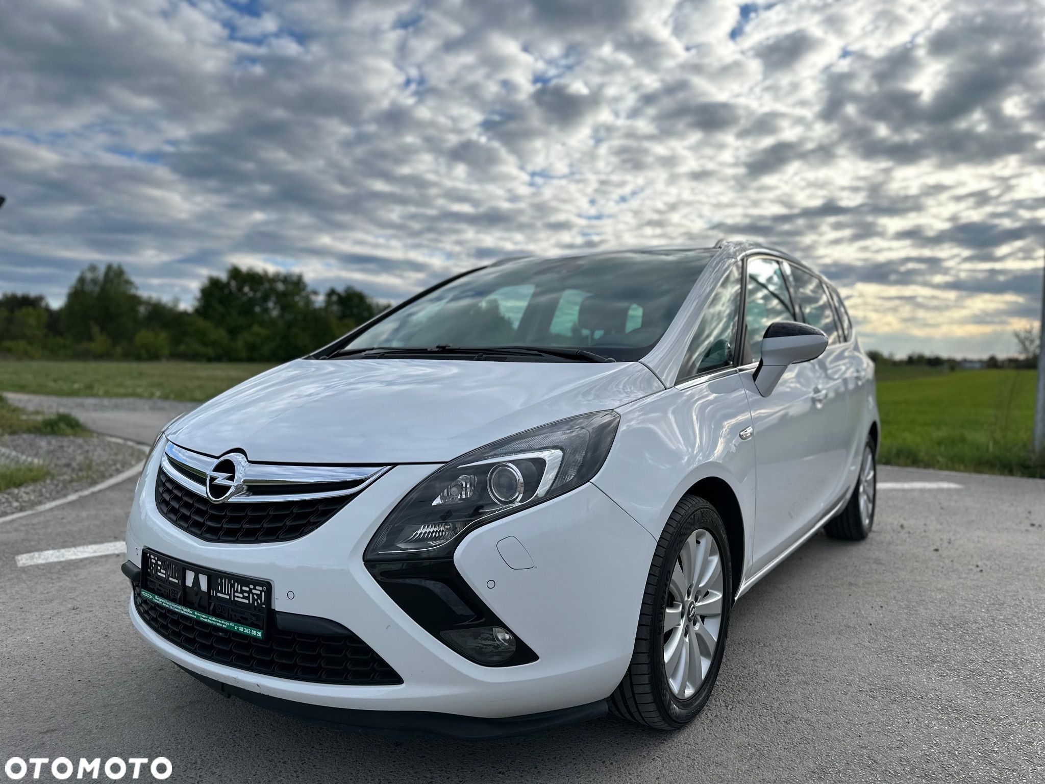 Opel Zafira - 1