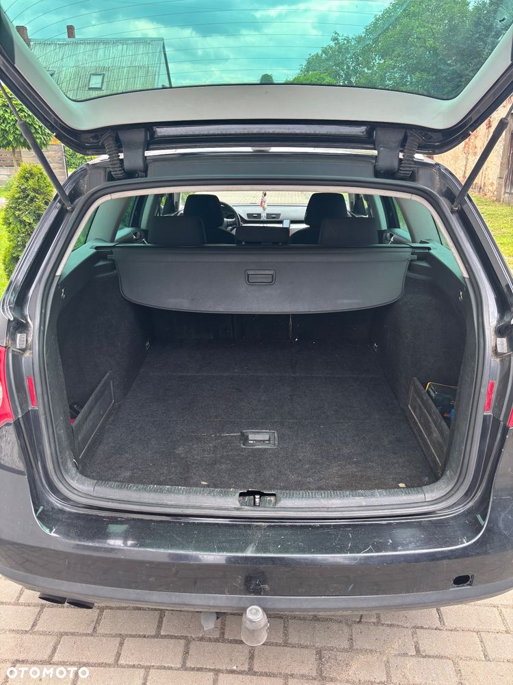 Volkswagen Passat - 20