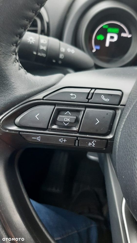 Toyota Yaris Hybrid 1.5 Comfort - 21
