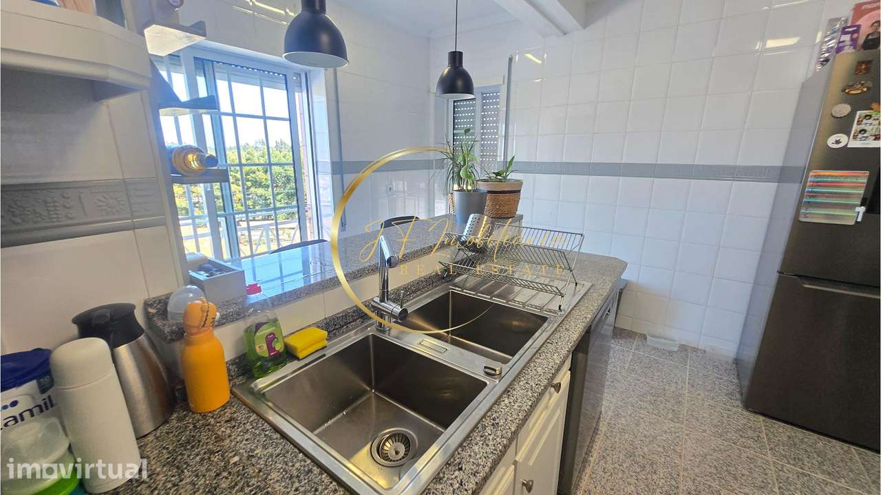 Apartamento T2 em Azurva com garagem - Grande imagem: 2/28