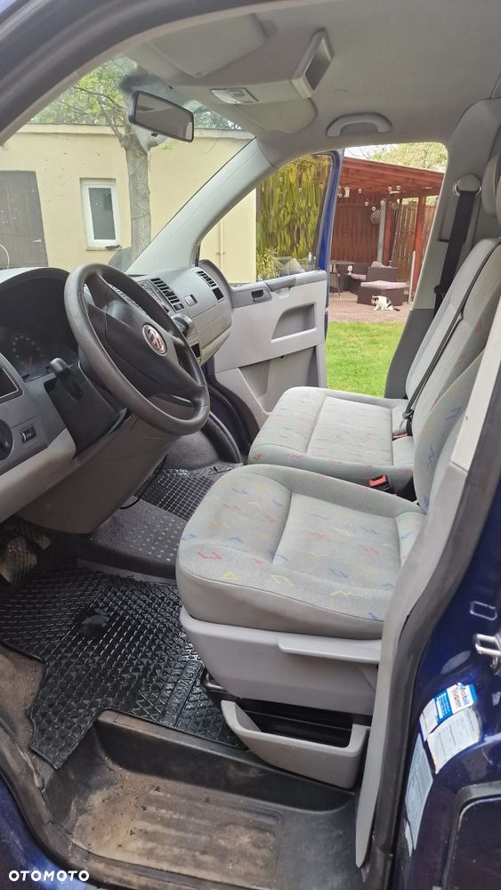 Volkswagen T5 - 15