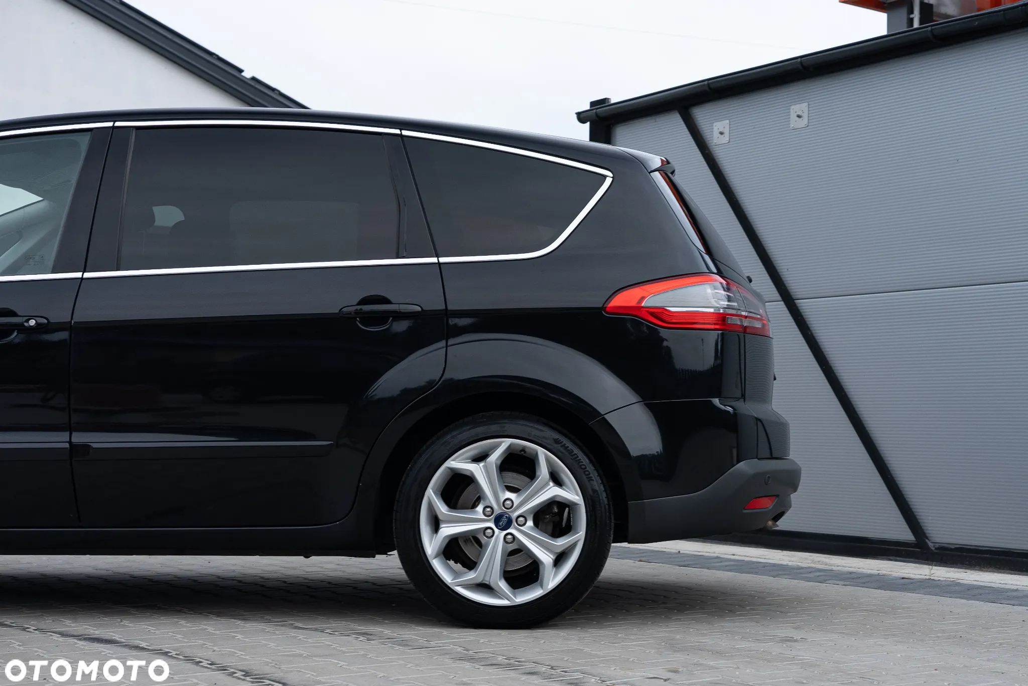 Ford S-Max 2.0 TDCi DPF Titanium - 6