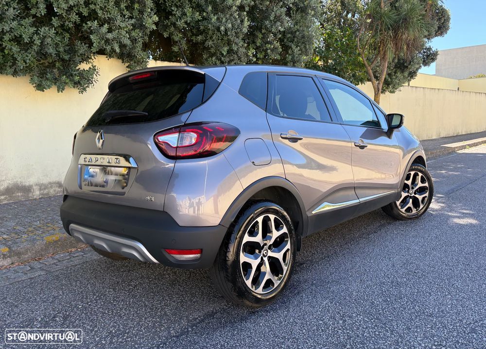 Renault Captur 1.5 dCi Exclusive - 2