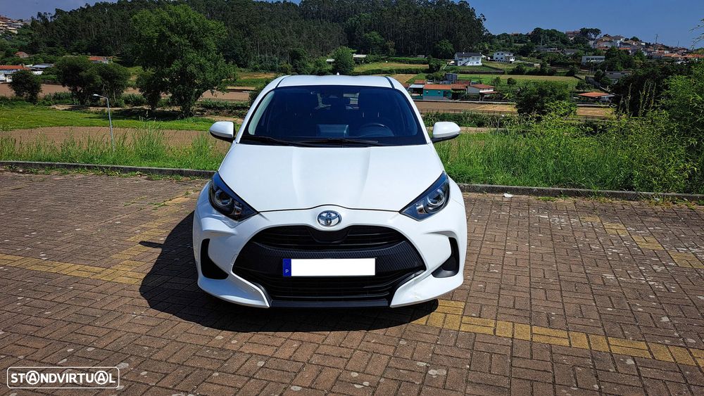 Toyota Yaris 1.0 VVT-i Comfort Plus - 2