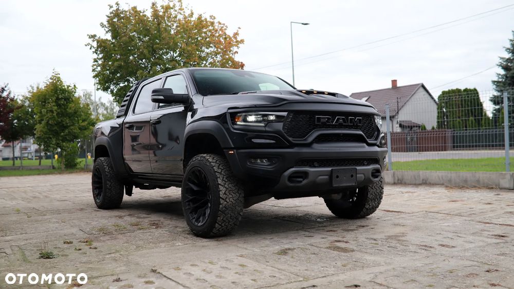 Dodge RAM TRX - 22