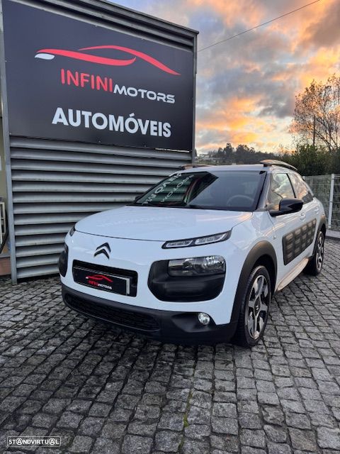 Citroën C4 Cactus e-HDi 92 ETG6 Stop&Start Shine - 1