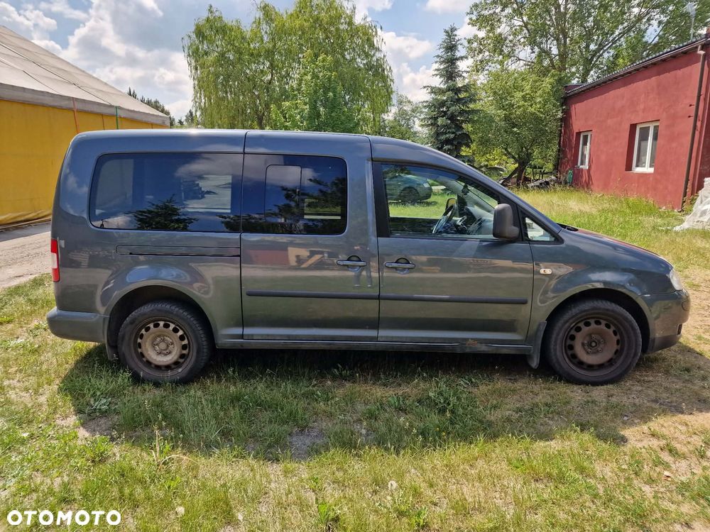Volkswagen Caddy - 5