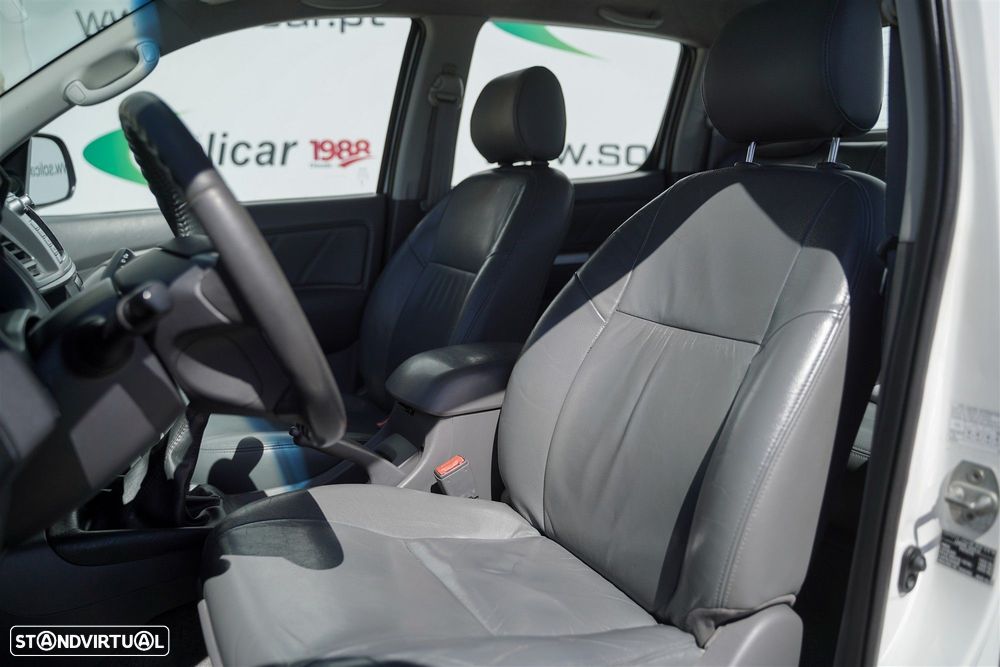 Toyota Hilux 3.0 D-4D 4WD CD Tracker - 25