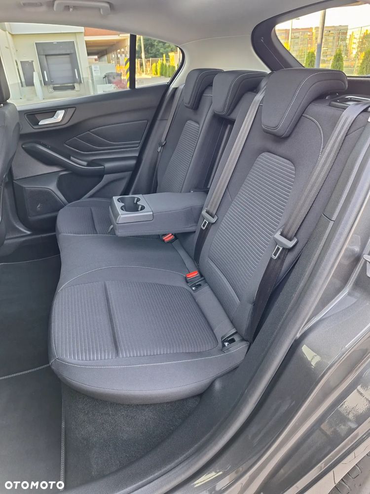 Ford Focus 1.5 EcoBlue STart-Stopp-System TITANIUM X - 15