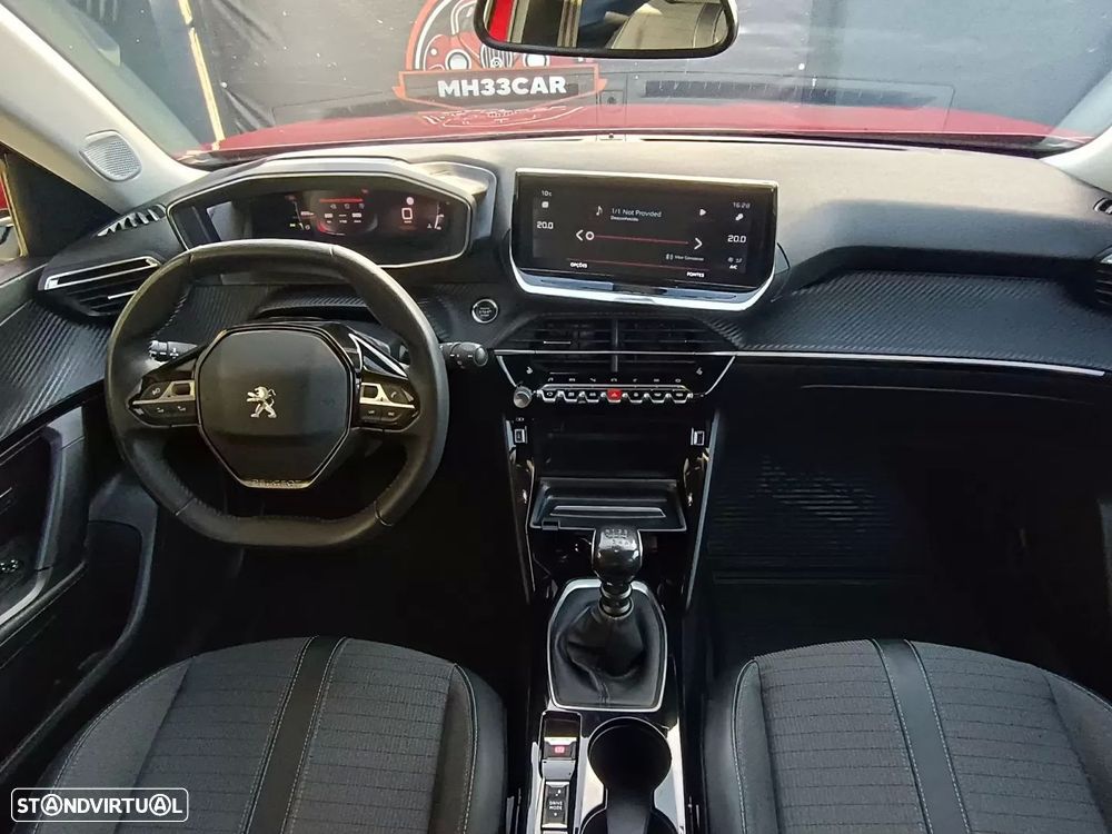 Peugeot 2008 1.5 BlueHDi Allure Pack EAT8 - 33