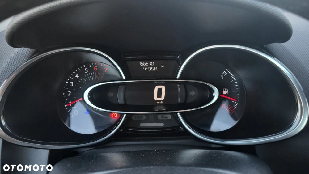 Renault Clio 1.2 16V Alize - 5
