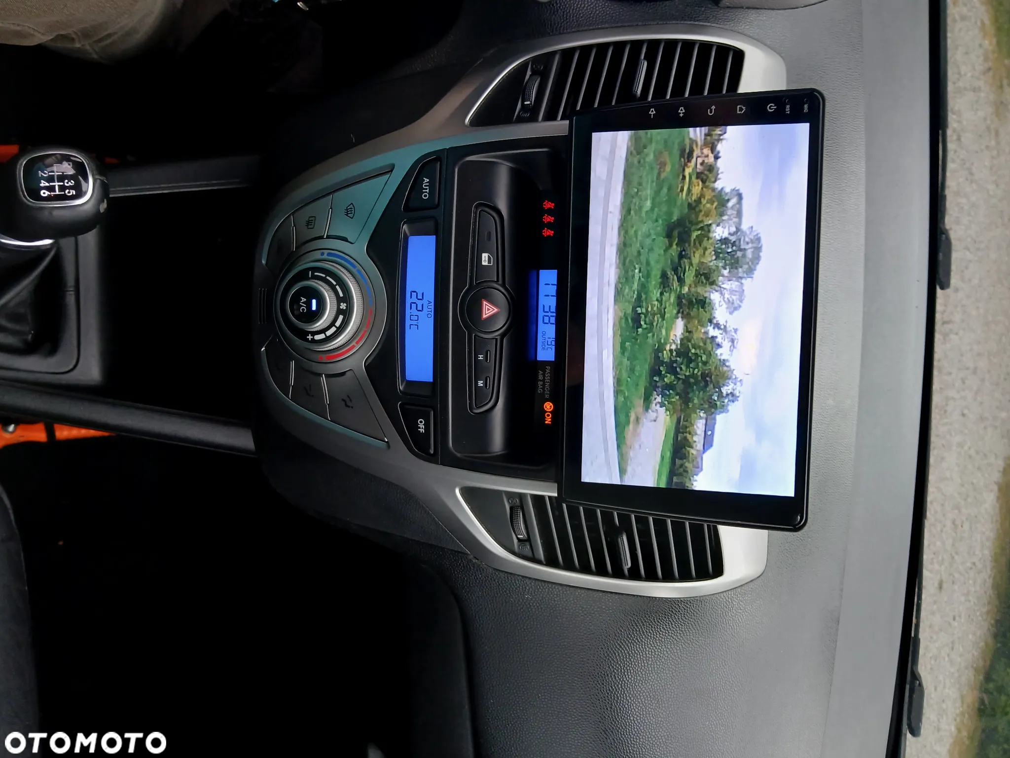 Hyundai ix20 1.6 BlueDrive Comfort - 12