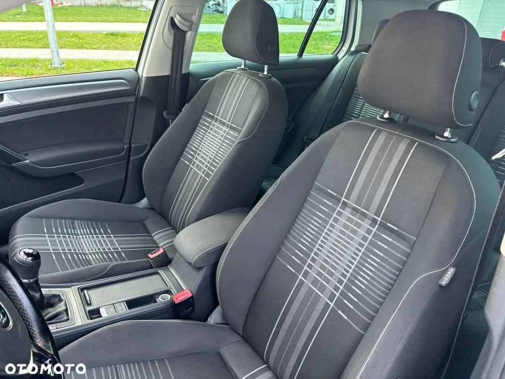 Volkswagen Golf 2.0 TDI BMT 4Mot Highline - 21