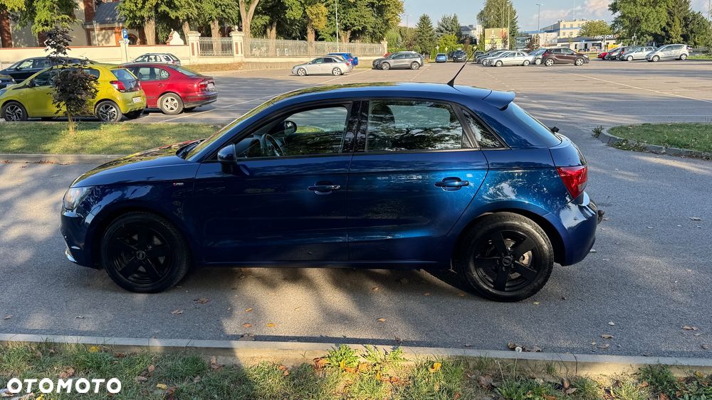 Audi A2 - 8