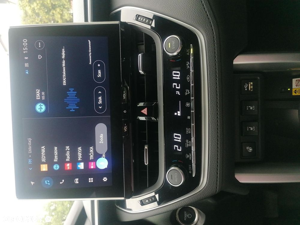 Toyota Corolla Cross - 10