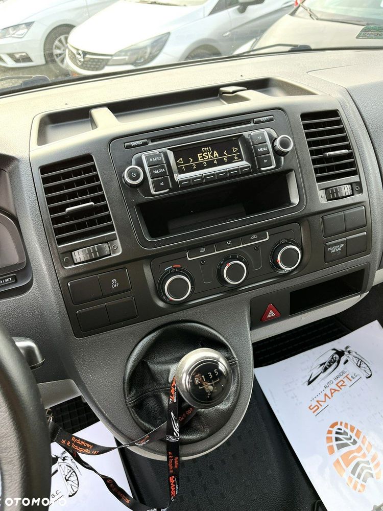 Volkswagen Transporter - 15