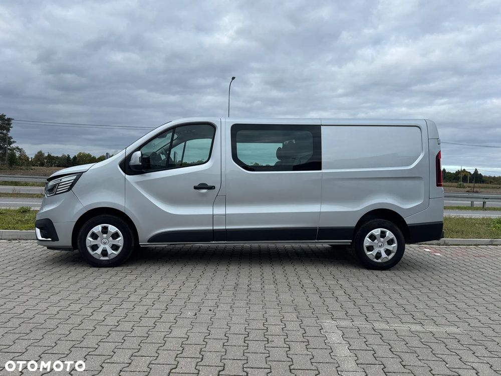 Renault TRAFIC - 1