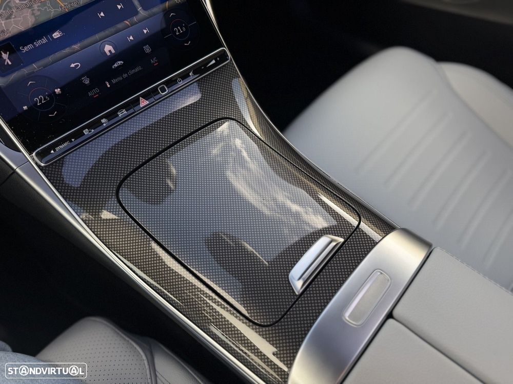 Mercedes-Benz C 300 e T 9G-TRONIC AMG Line - 42