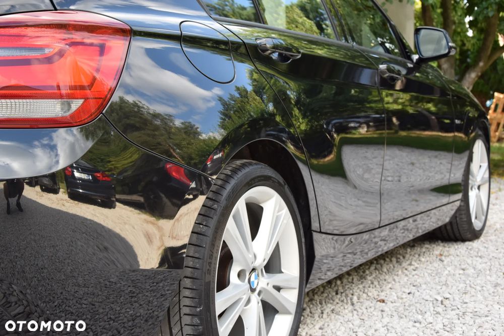 BMW Seria 1 118d DPF Edition Sport - 11
