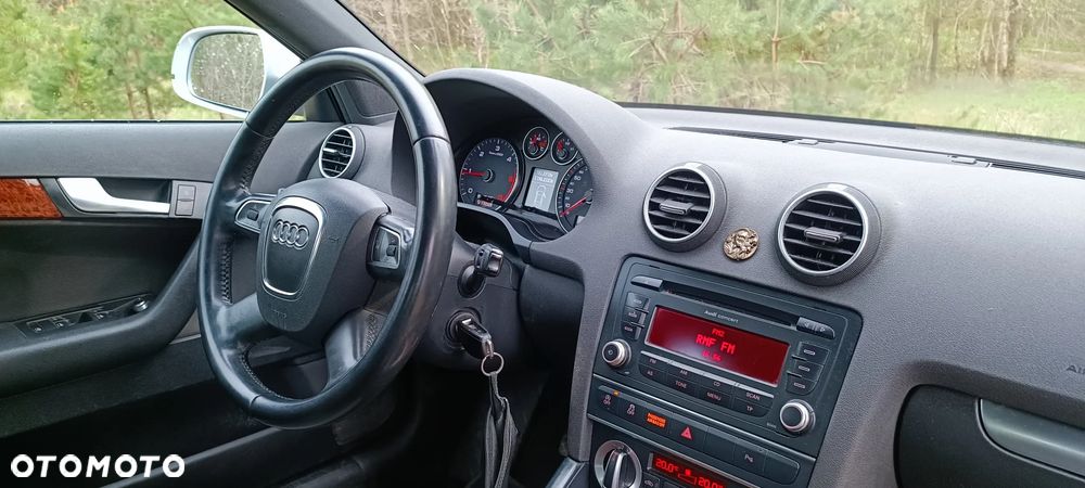 Audi A3 Sportback 2.0 TDI Ambiente - 11