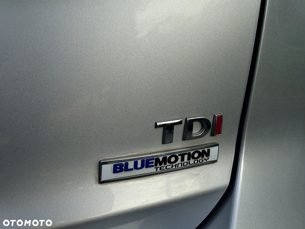 Volkswagen Touran 1.6 TDI DPF BlueMotion Technology Comfortline - 27