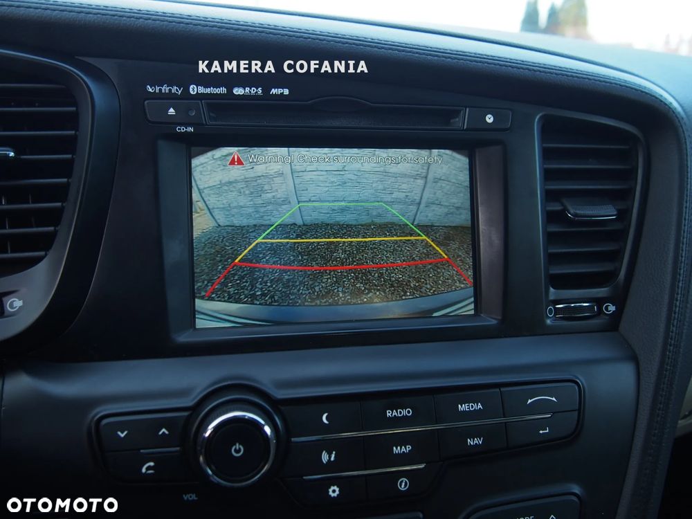 Kia Optima - 31