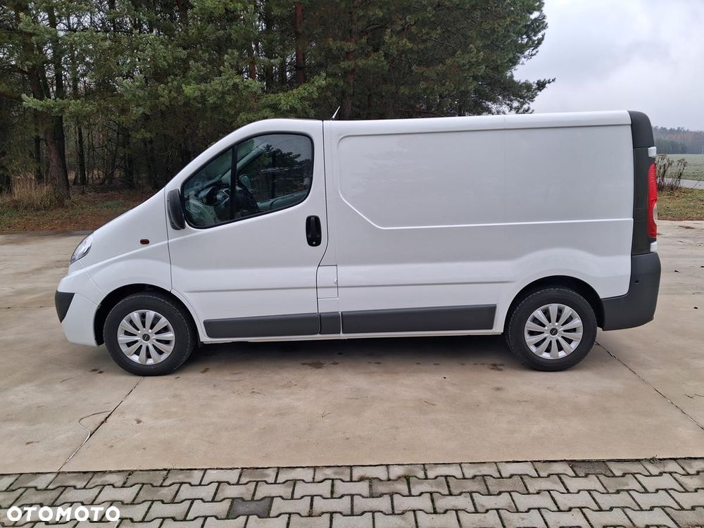 Opel Vivaro - 6