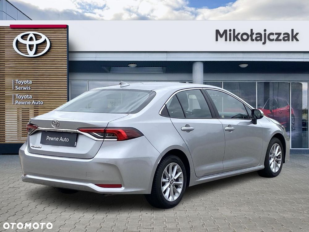 Toyota Corolla - 6
