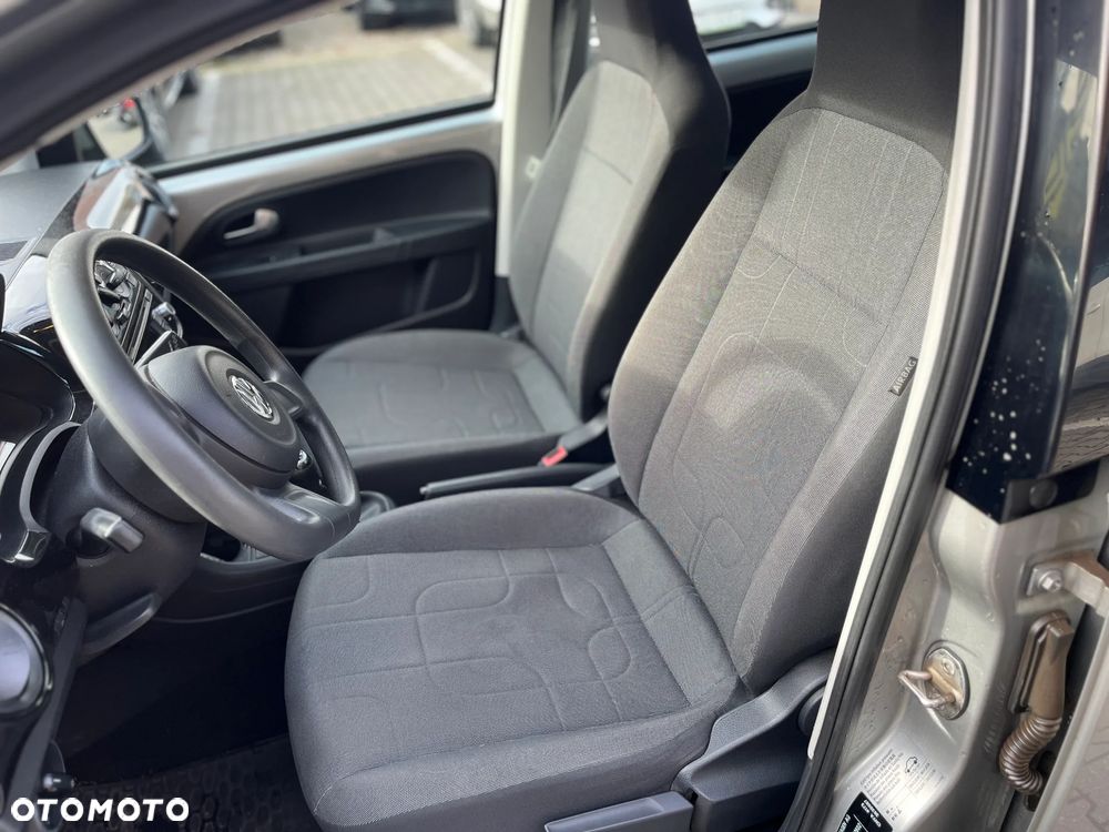 Volkswagen up! 1.0 move - 9