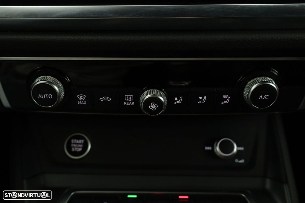 Audi Q3 Sportback 45 TFSIe S line S tronic - 12