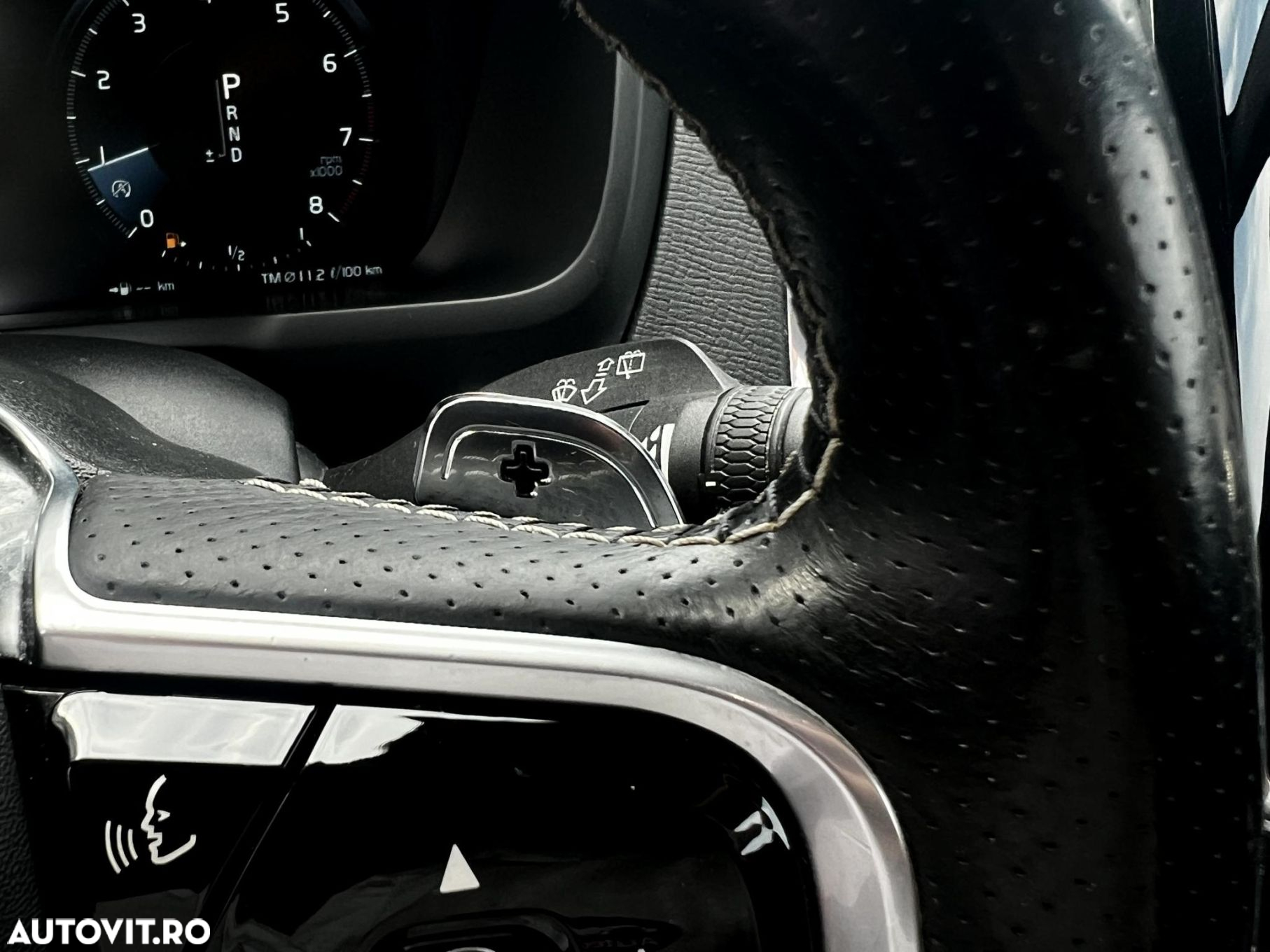 Volvo XC 90 - 21