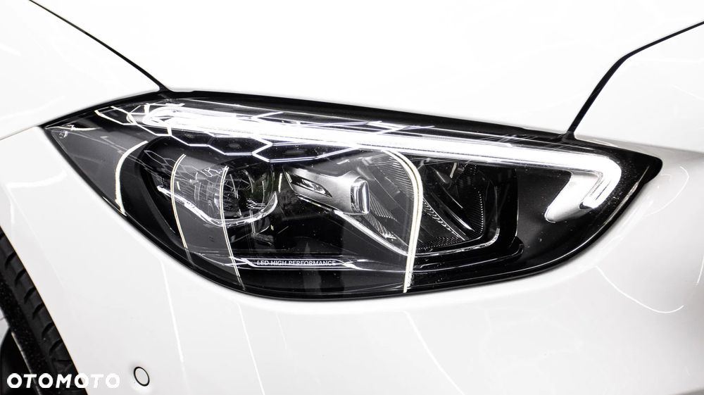 Mercedes-Benz Klasa C 300 e PHEV Avantgarde - 10